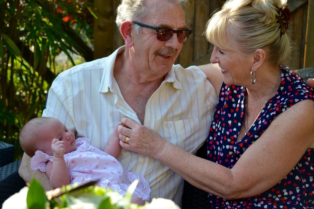 grandparents, baby with grandparents, generation-1703766.jpg